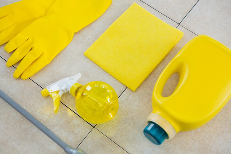 yellowing tile floors