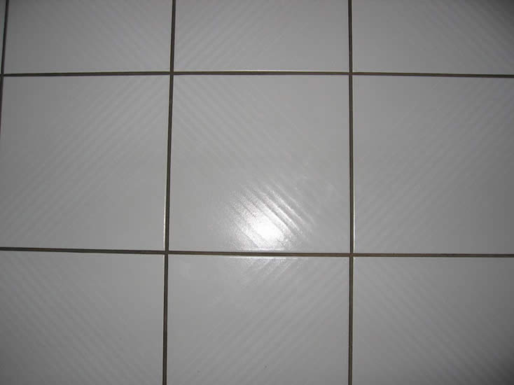 removing stains on tile floors