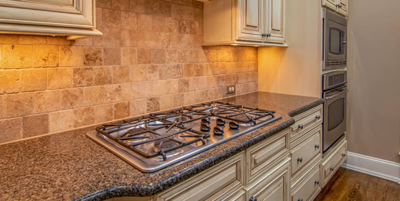 polishing granite countertops